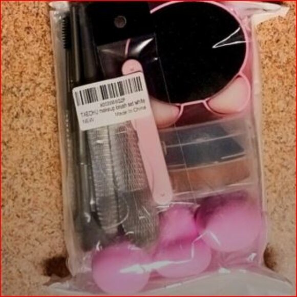 Makeup Tools Kit. NWT. Sealed in Package. Make up Artist. High End. - Picture 1 of 1